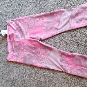 Under Armor Compression Pants Large Womans